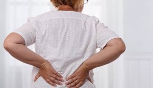 پیشگیری از گودی کمر با ورزش، کاهش وزن و صحیح نشستن